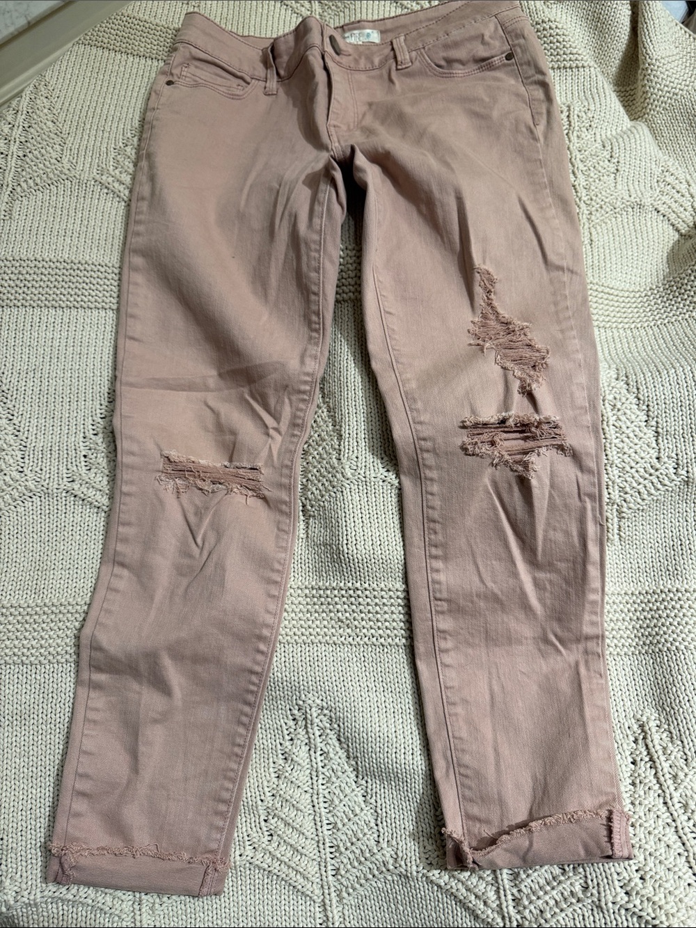 love, Fire Skinny Distressed Mauve-Pink Jeans